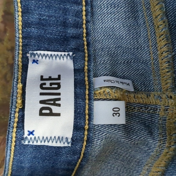 PAIGE Distressed Denim Shorts Size 30 - Picture 3 of 5